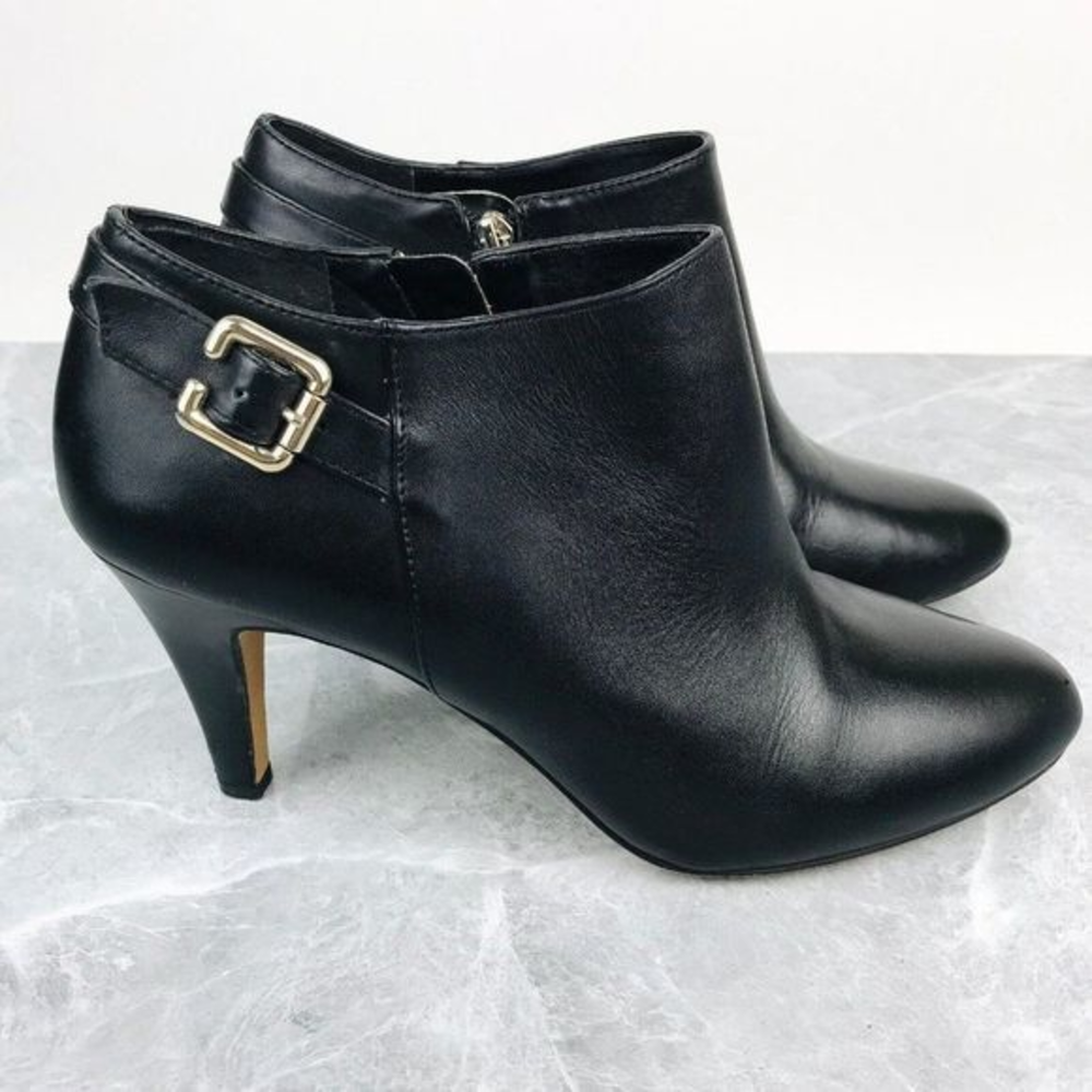 Vince Camuto Val Womens Size 10‎ Booties Black Leather Zip Buckle ankle bootie